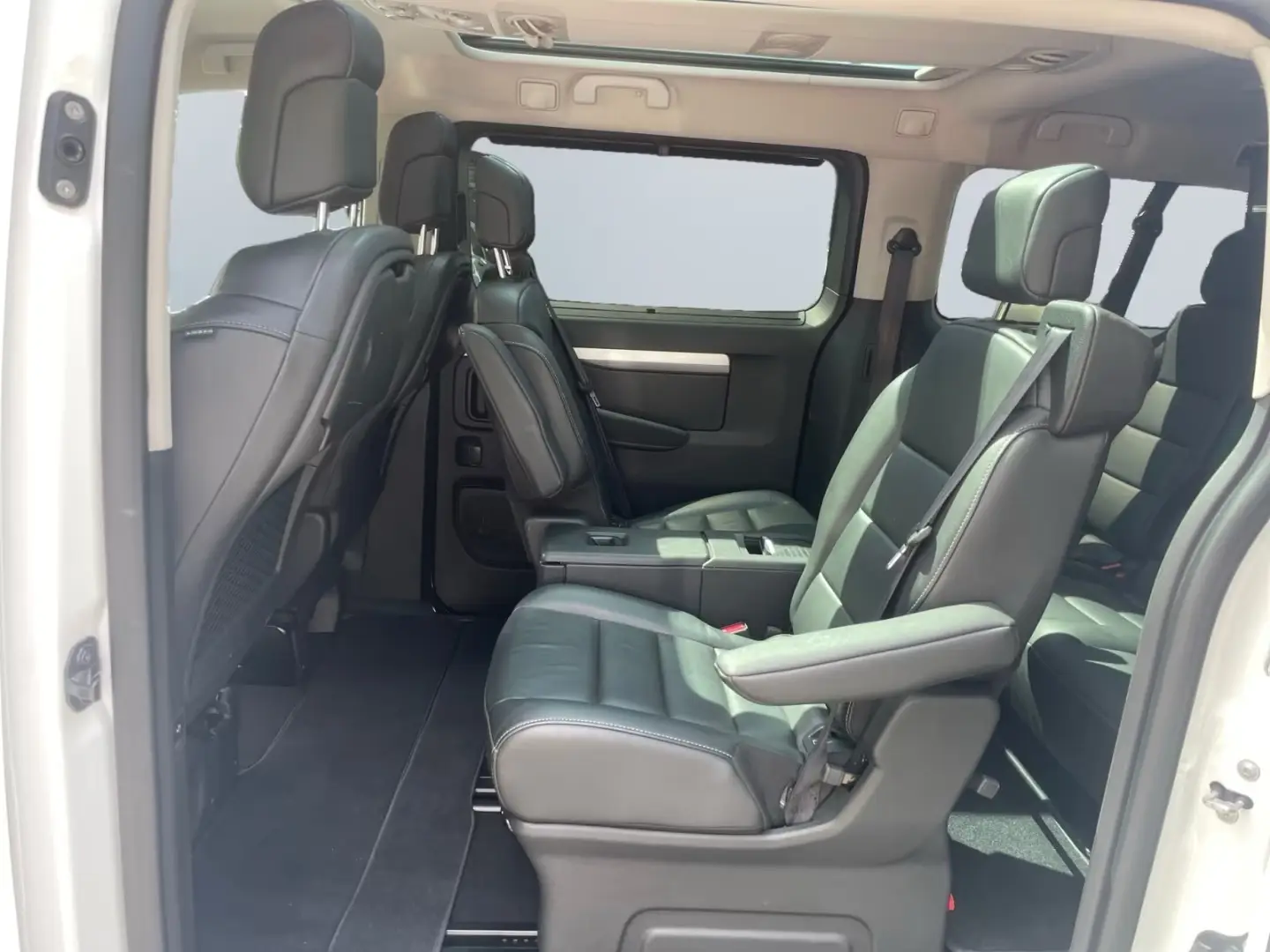 Toyota Proace 2.0 D-4D Verso L2 Executive – fotka 12