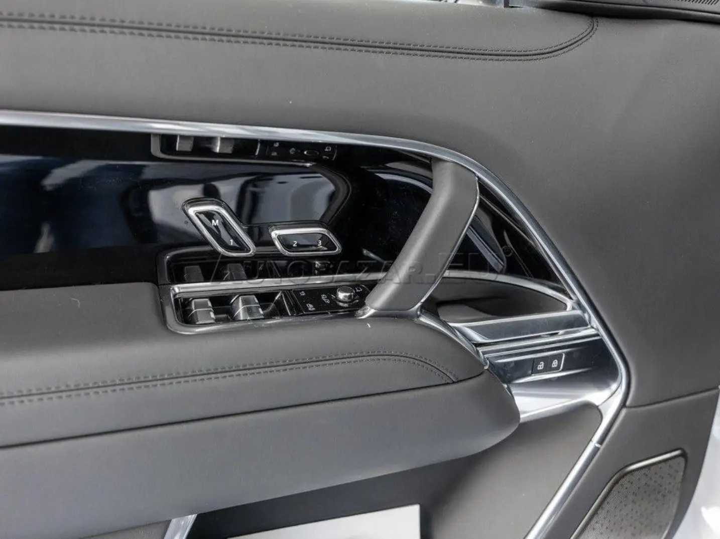 Land Rover Range Rover D350 Autobiography – fotka 5