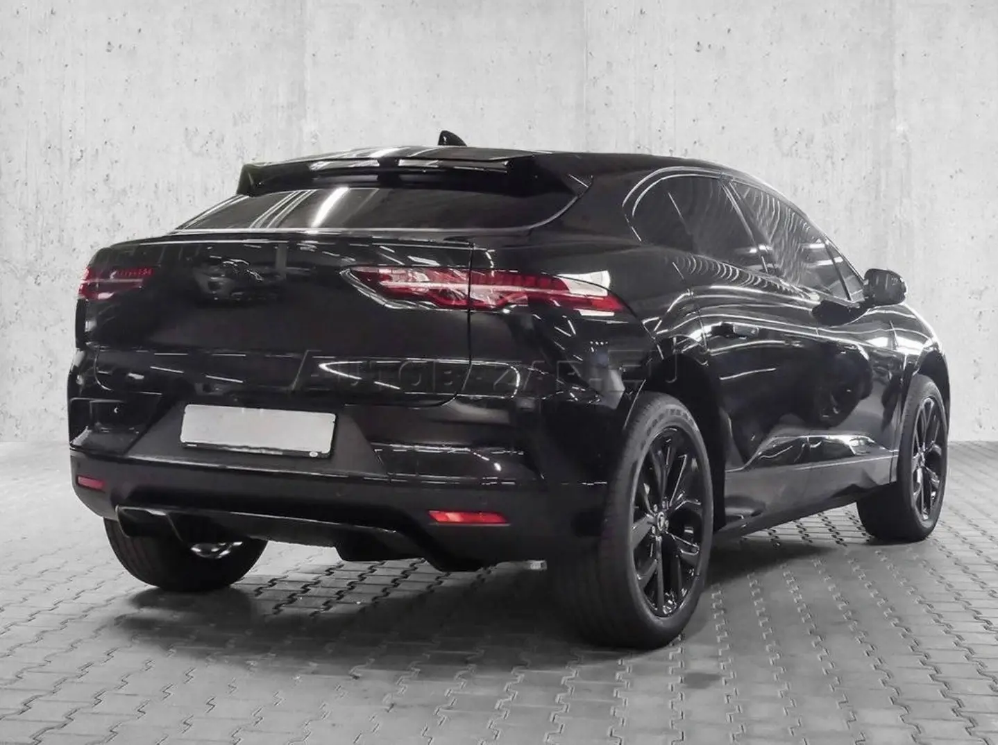 Jaguar I-Pace R-Dynamic SE EV400 – fotka 9
