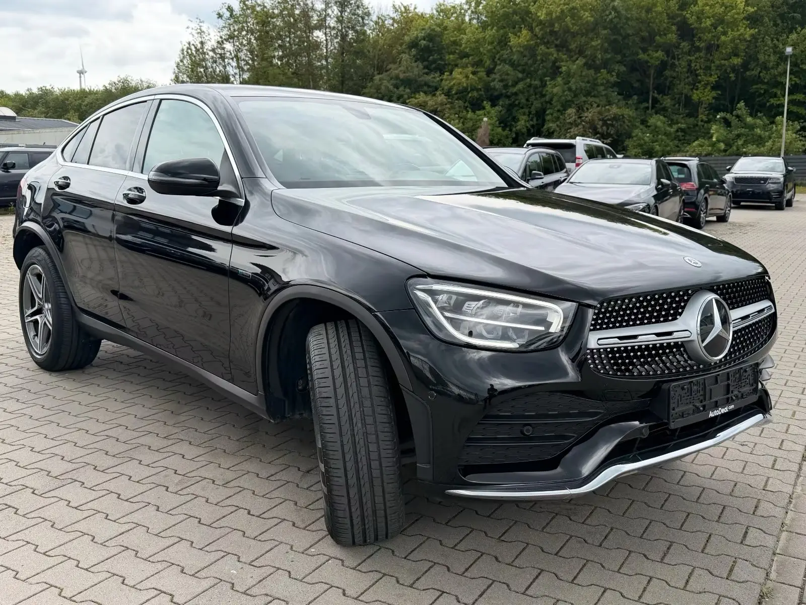 Mercedes-Benz GLC 300e Coupé AMG Line – fotka 3