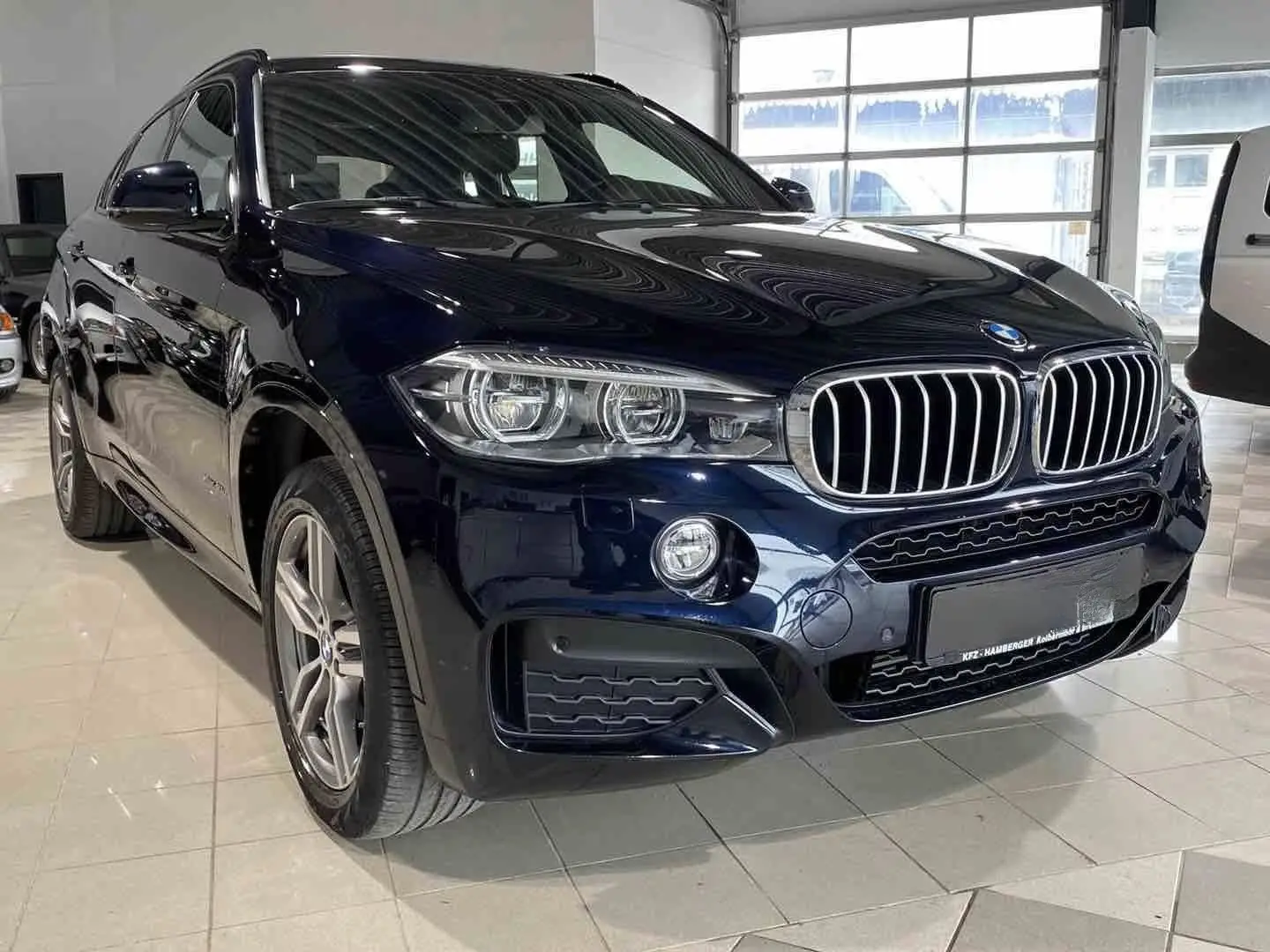 BMW X6 xDRIVE 40D M-SPORT – fotka 1