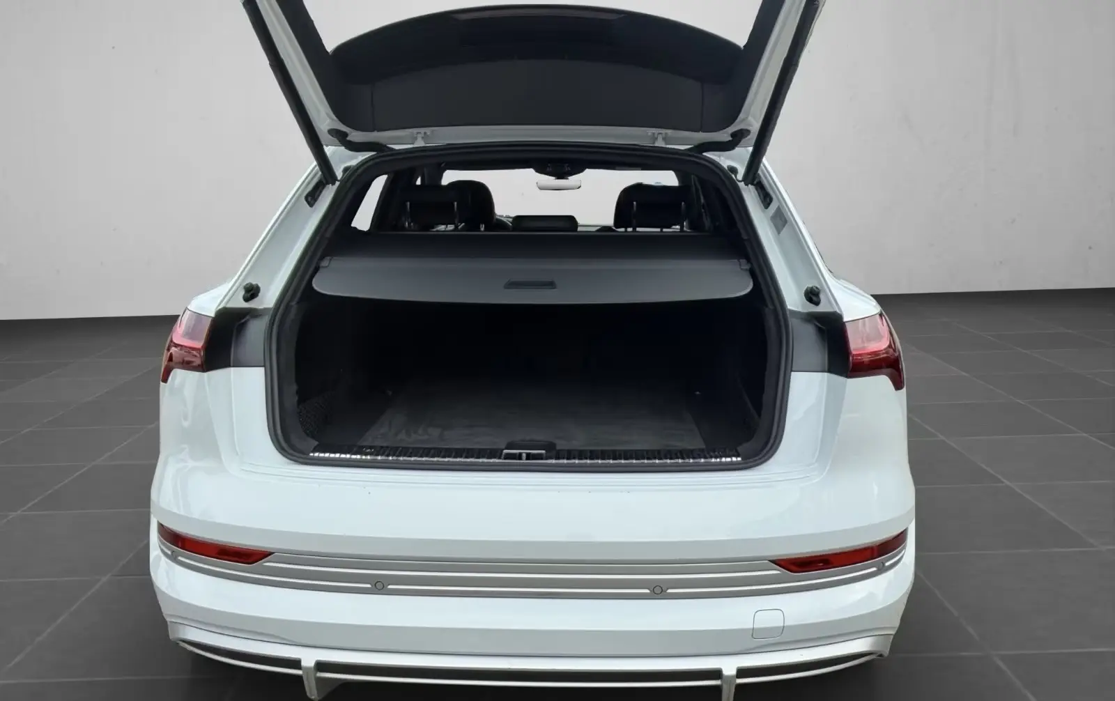 Audi e-tron S quattro – fotka 15