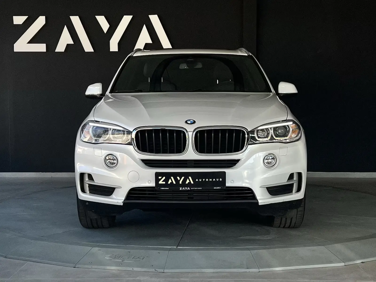 BMW X5 xDrive 30d*7miestna verzia – fotka 3