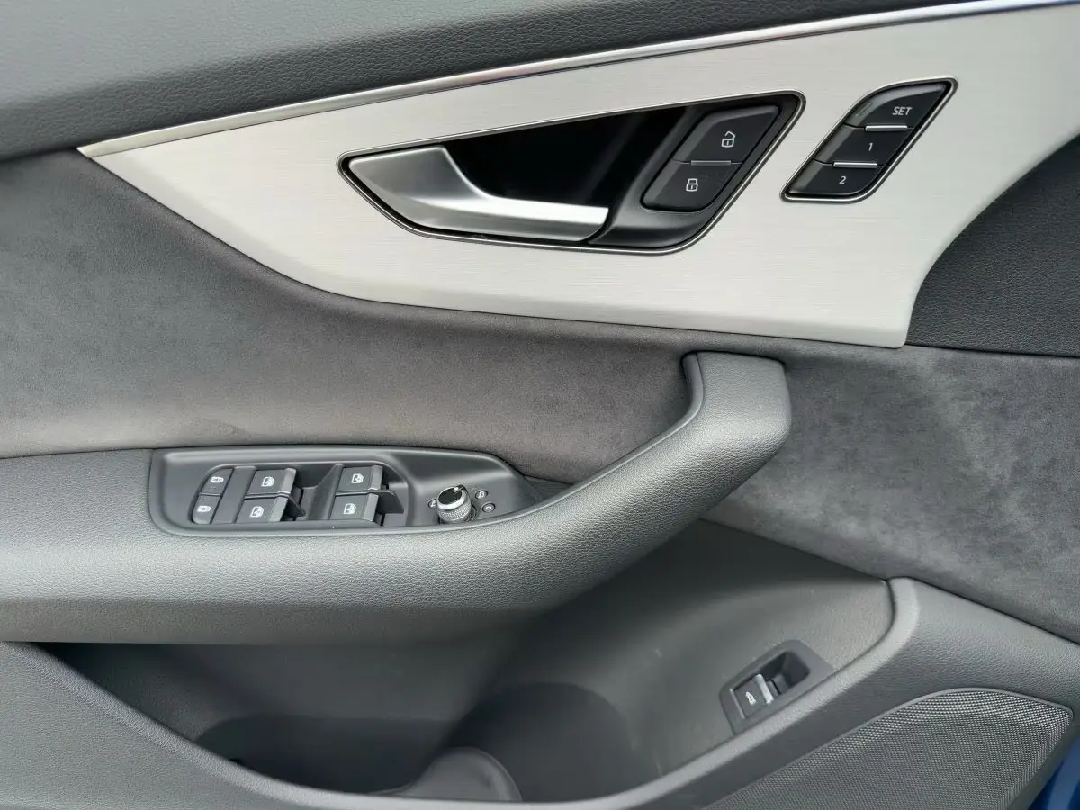 Audi Q7 50 TDI Quattro S-LINE – fotka 13