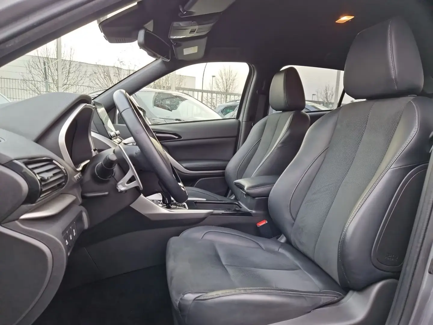 Mitsubishi Eclipse Cross Plug-In Hybrid – fotka 8