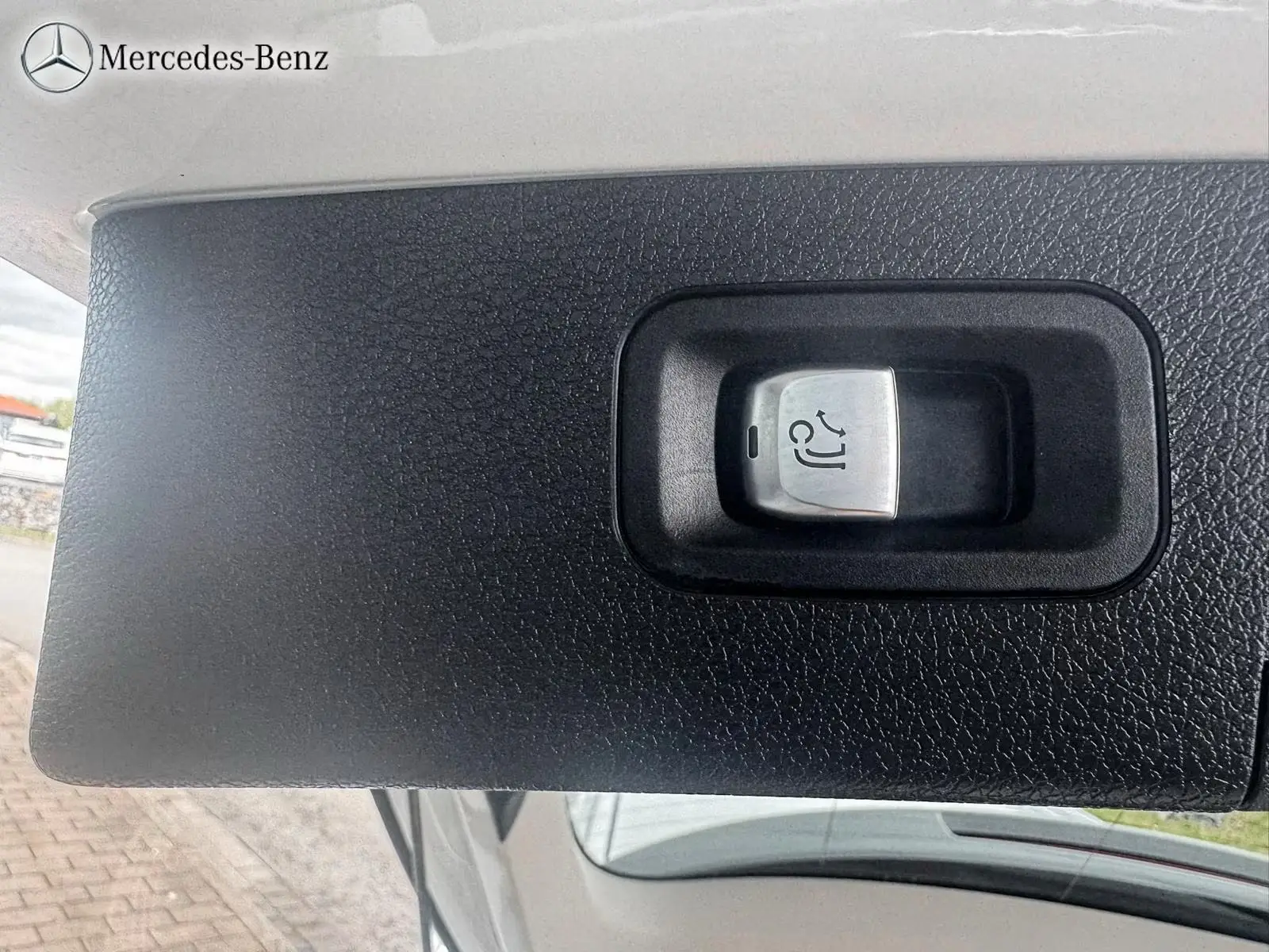 Mercedes-Benz E 220 d 4M Tl All-Terrain  – fotka 19