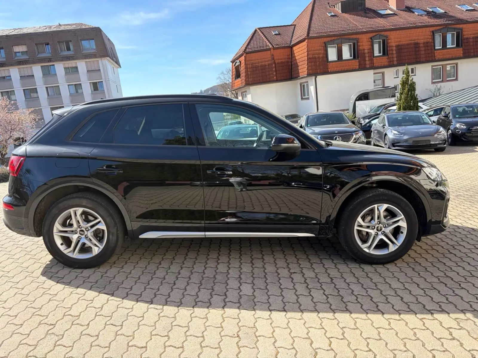 Audi Q5 50 TFSIe quattro Sport – fotka 4