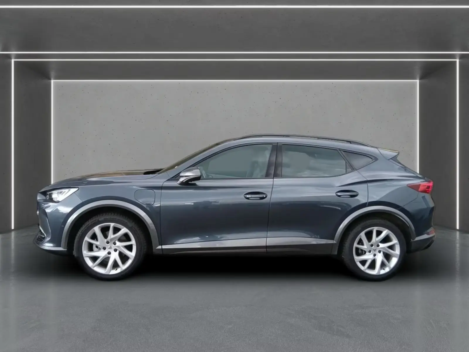 Cupra Formentor 1.4 e-Hybrid DSG *PANO*360 – fotka 3