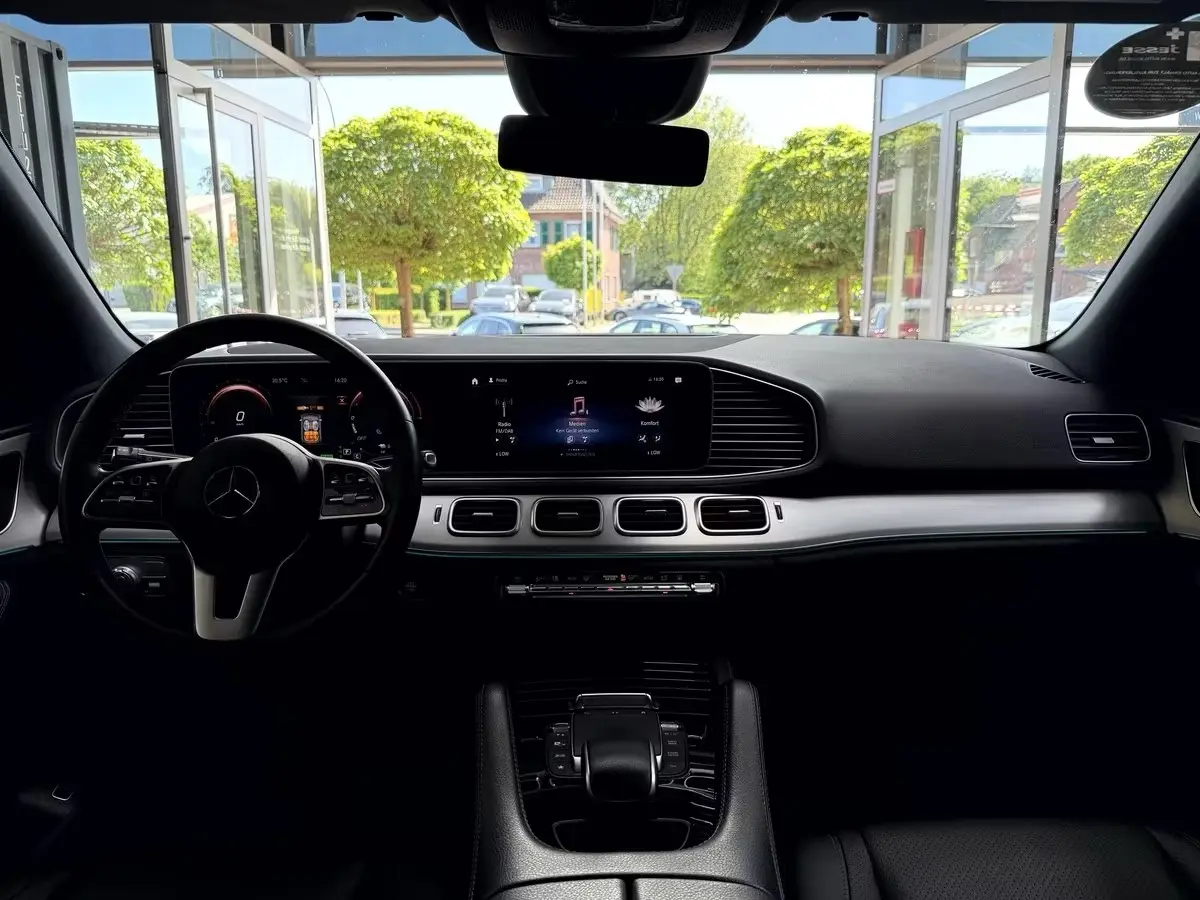 Mercedes-Benz GLE 350 de 4Matic – fotka 12