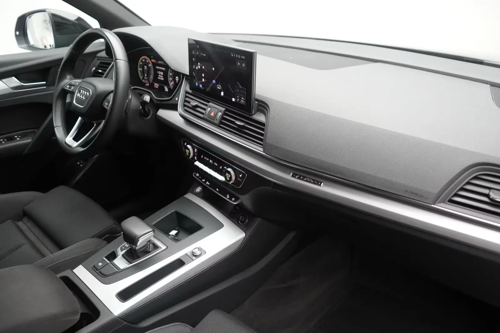 Audi Q5 50 TFSIe quattro S tronic advanced – fotka 12