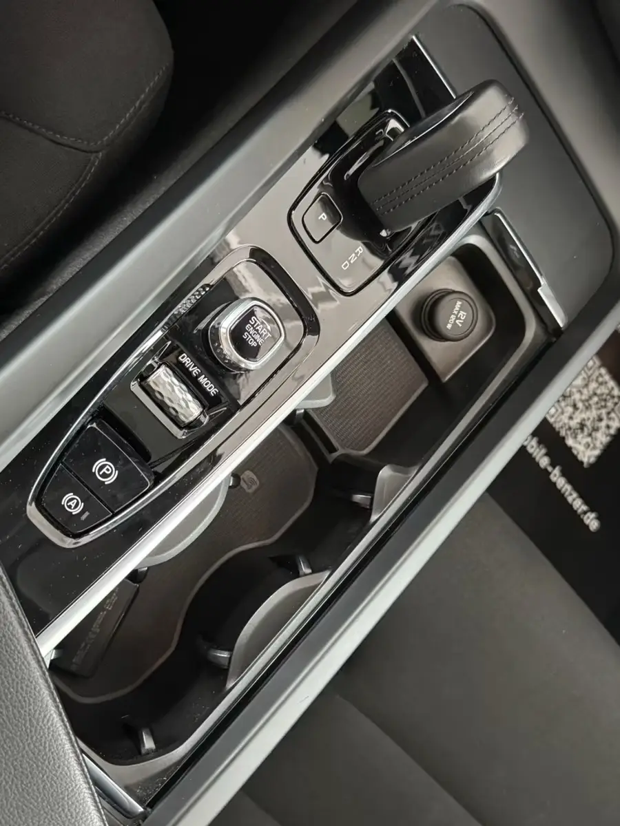 Volvo XC60 Inscription Recharge AWD – fotka 24