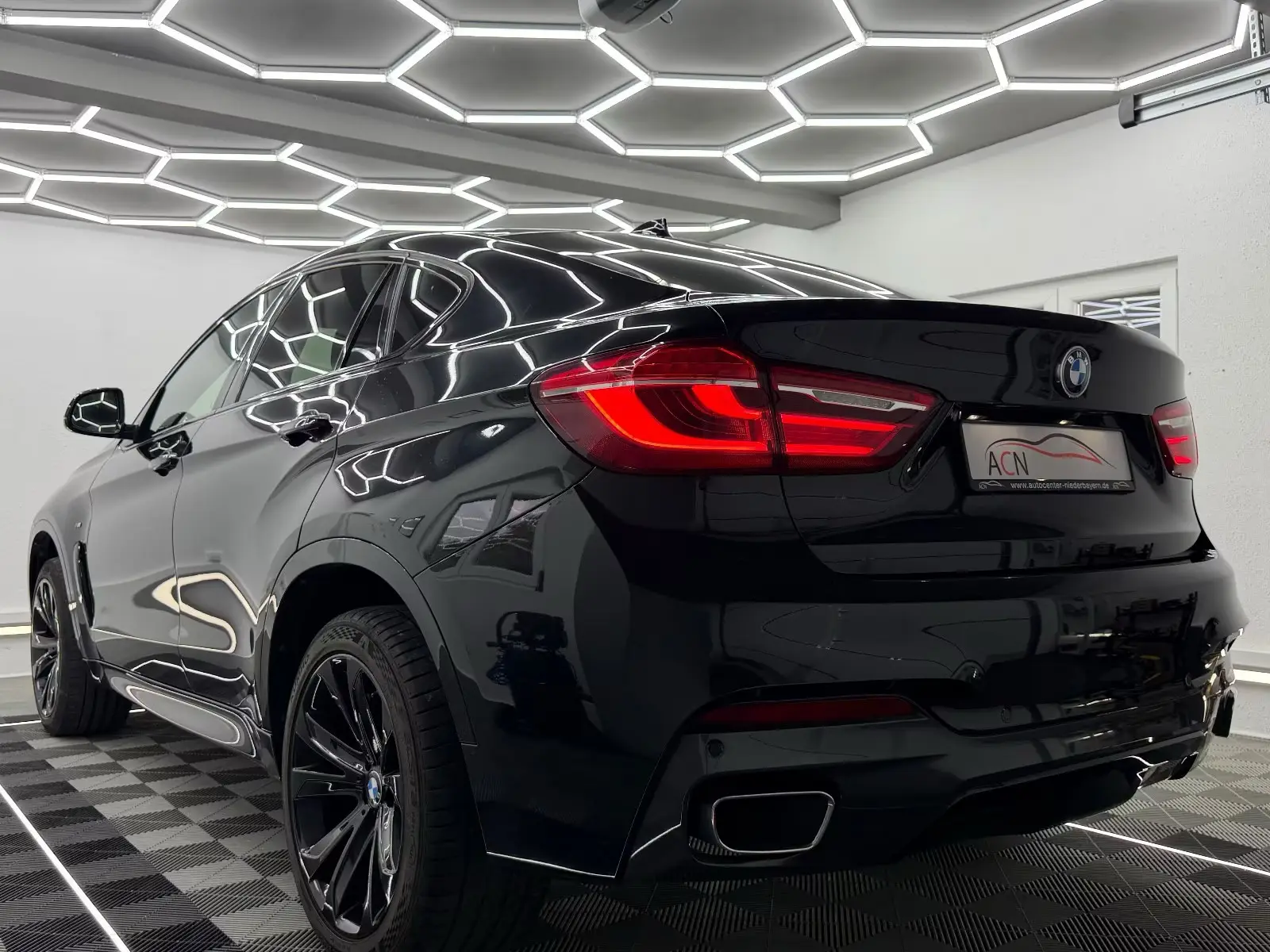 BMW X6 xDrive 30 d M SPORT – fotka 16