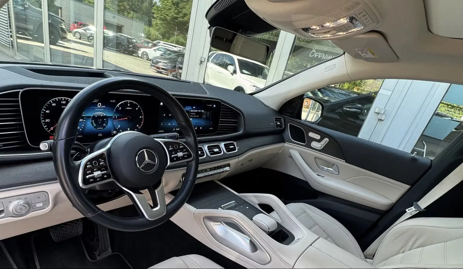 Mercedes-Benz GLE 400d Coupe 4Matic AMG – fotka 9