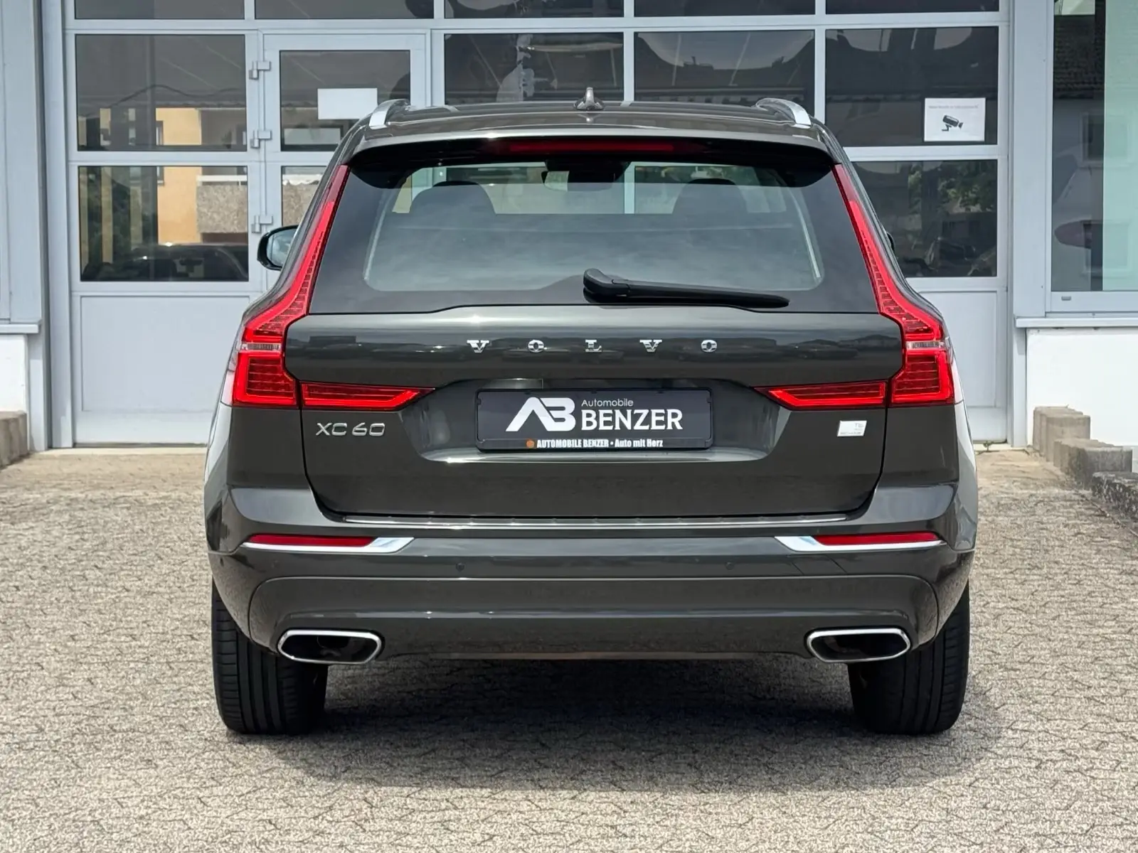 Volvo XC60 Inscription Recharge AWD – fotka 5