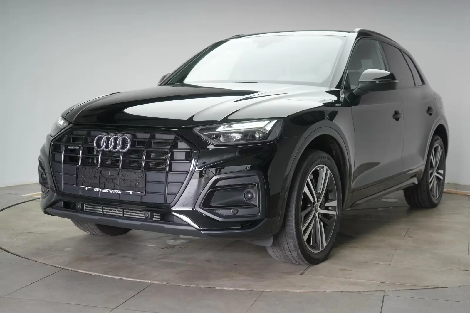 Audi Q5 50 TFSIe quattro S tronic advanced – fotka 1