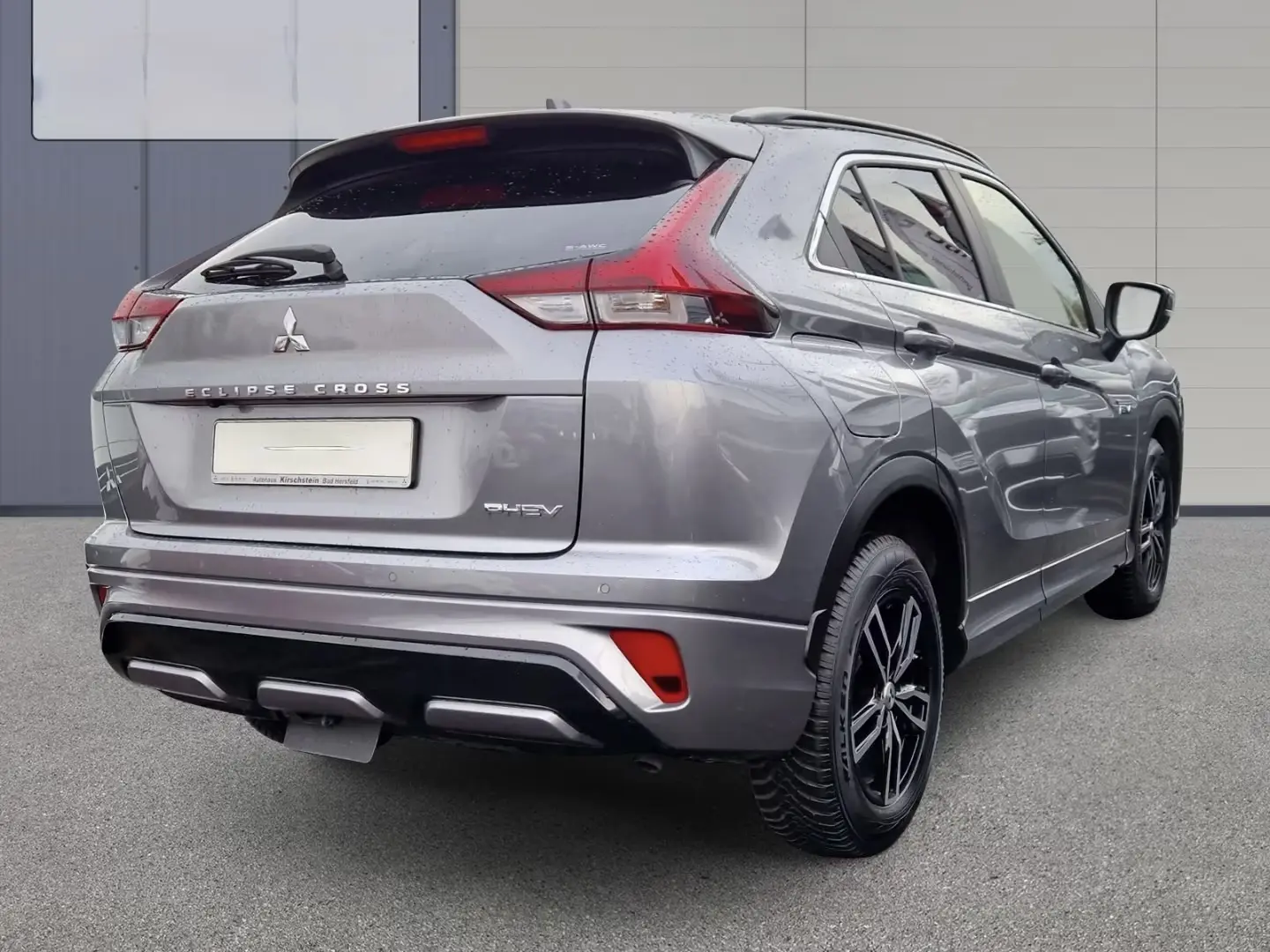 Mitsubishi Eclipse Cross Plug-In Hybrid – fotka 4