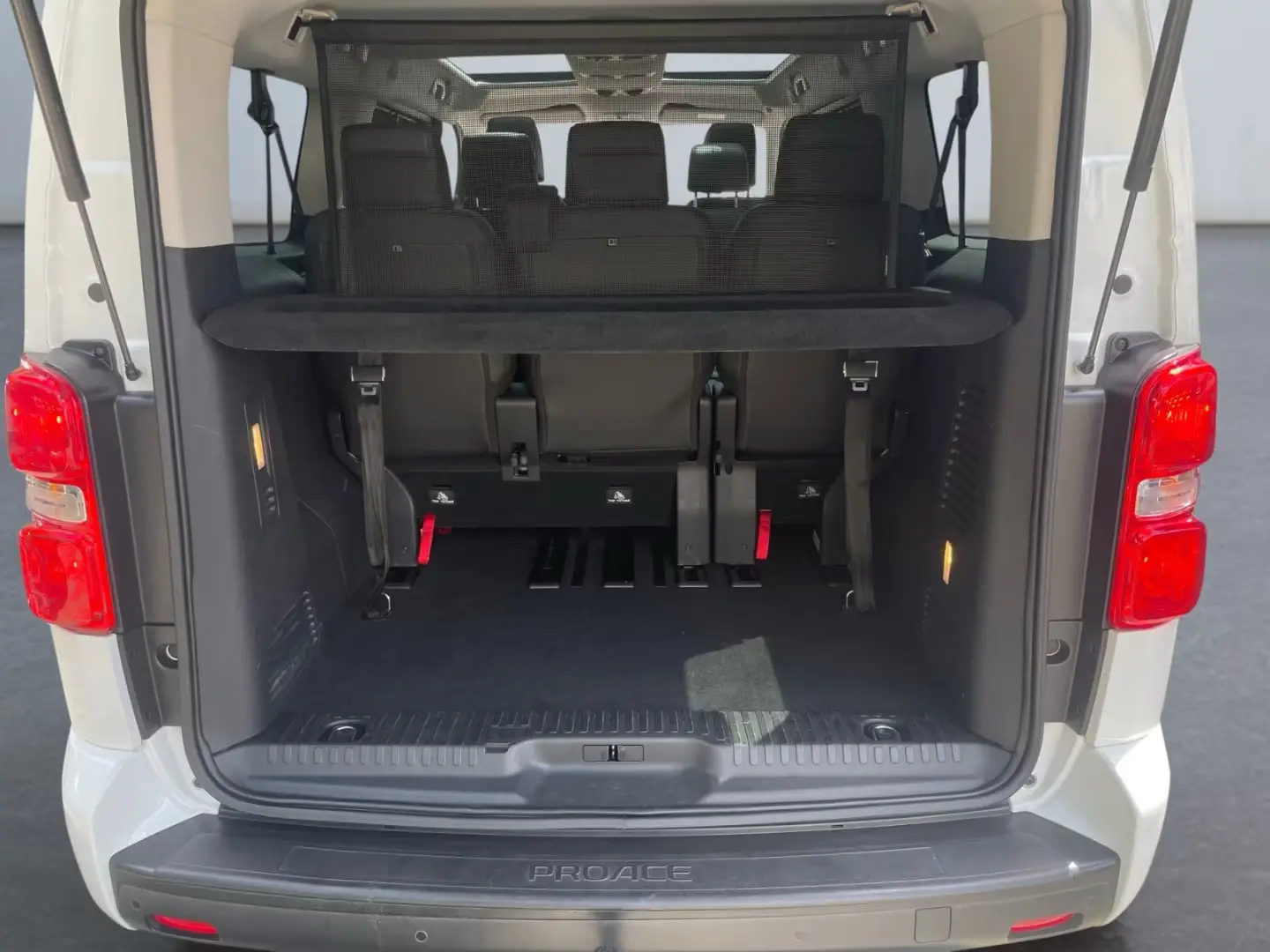 Toyota Proace 2.0 D-4D Verso L2 Executive – fotka 19