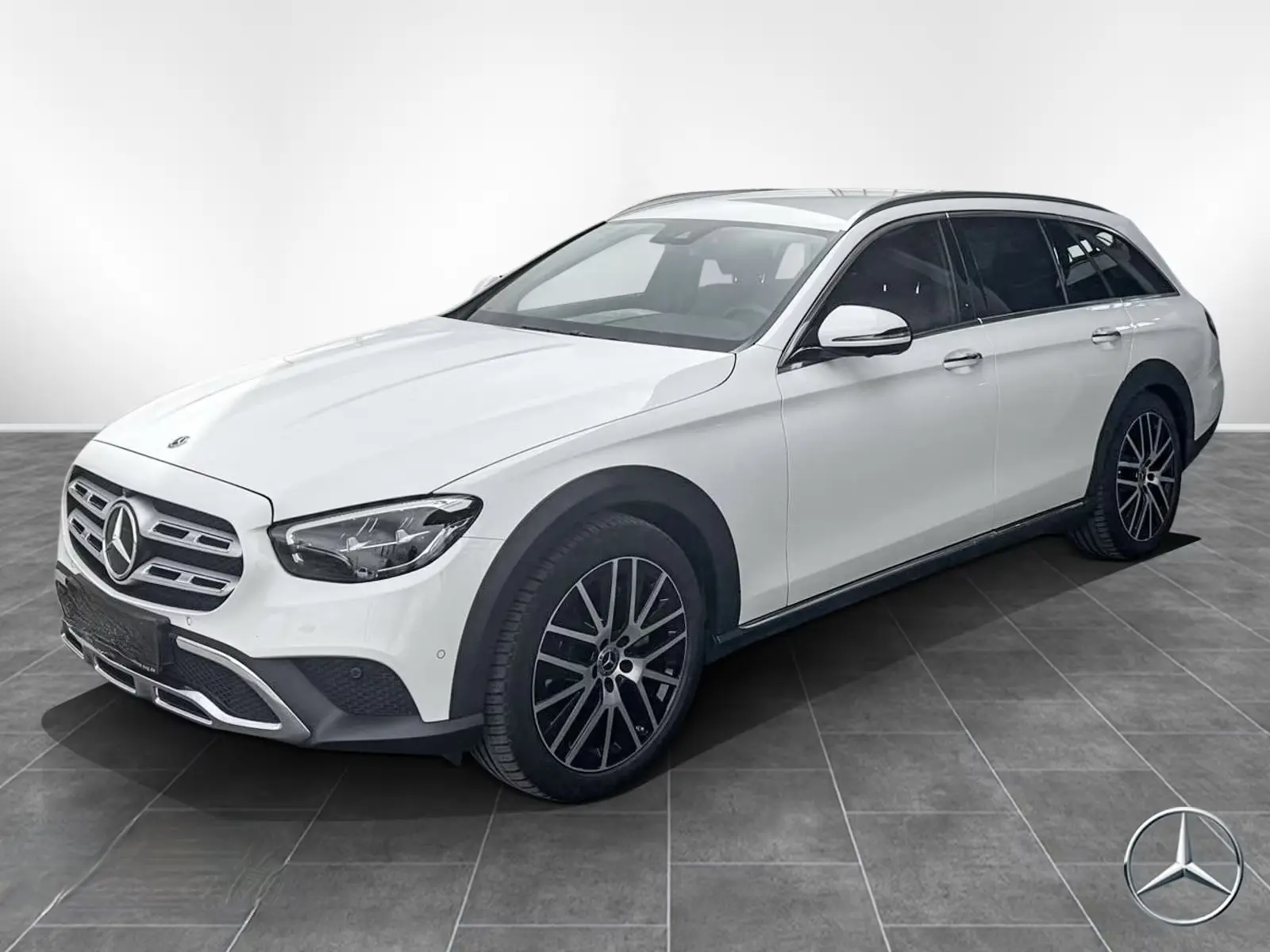 Mercedes-Benz E 220 d 4M Tl All-Terrain  – fotka 5