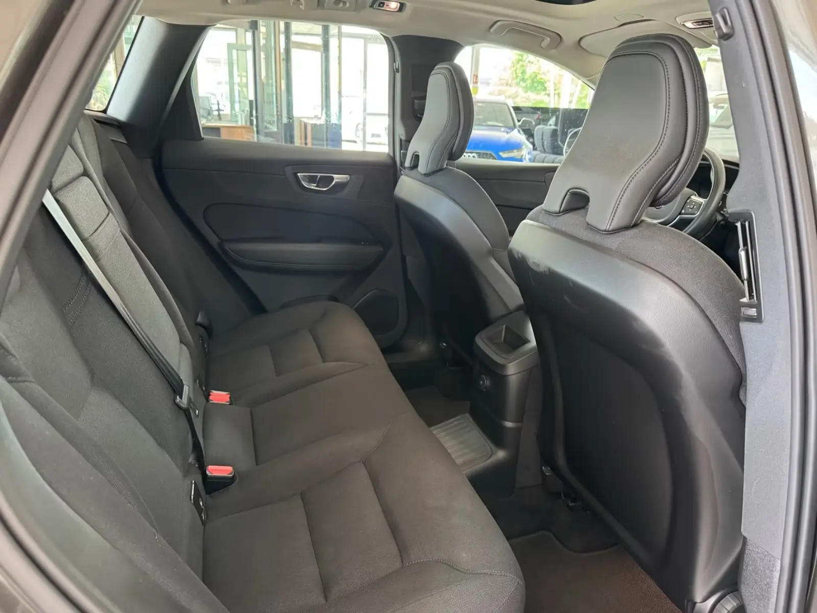 Volvo XC60 Inscription Recharge AWD – fotka 19