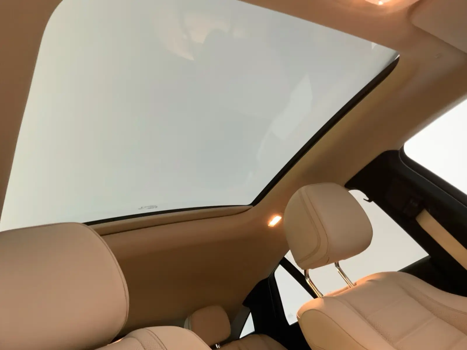 Mercedes-Benz GLE 350 d 4M Coupé AMG Airmatic  – fotka 10