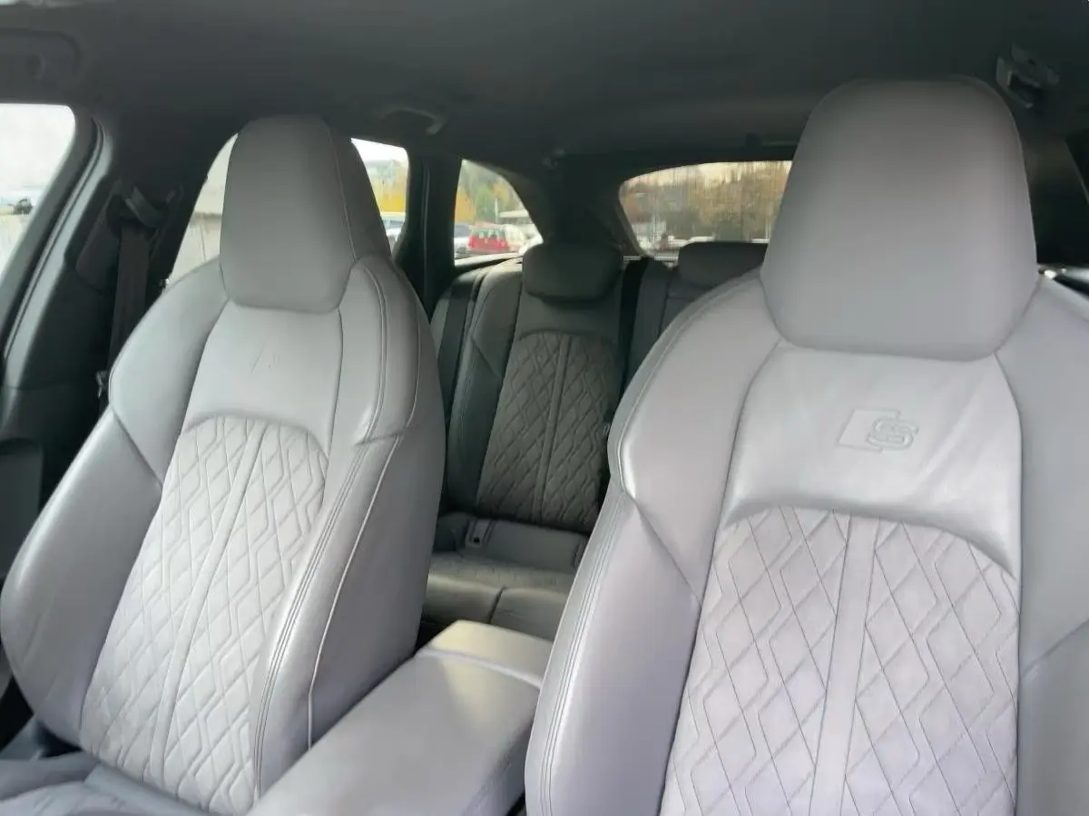 Audi S6 Avant – fotka 7