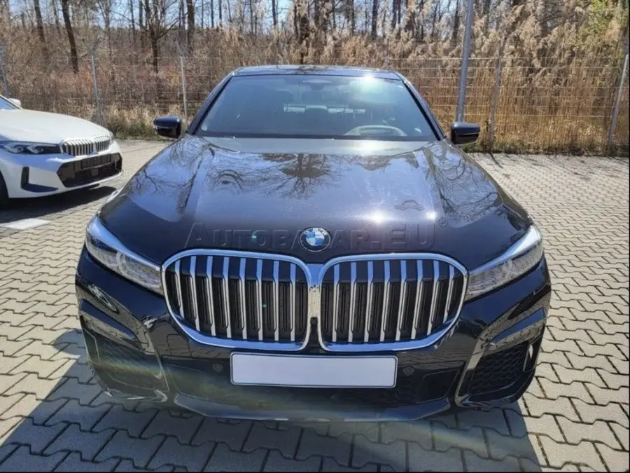 BMW Rad 7 730d mHEV xDrive A/T
