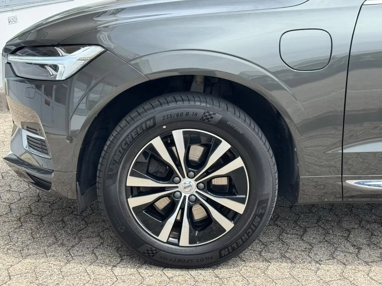 Volvo XC60 Inscription Recharge AWD – fotka 10