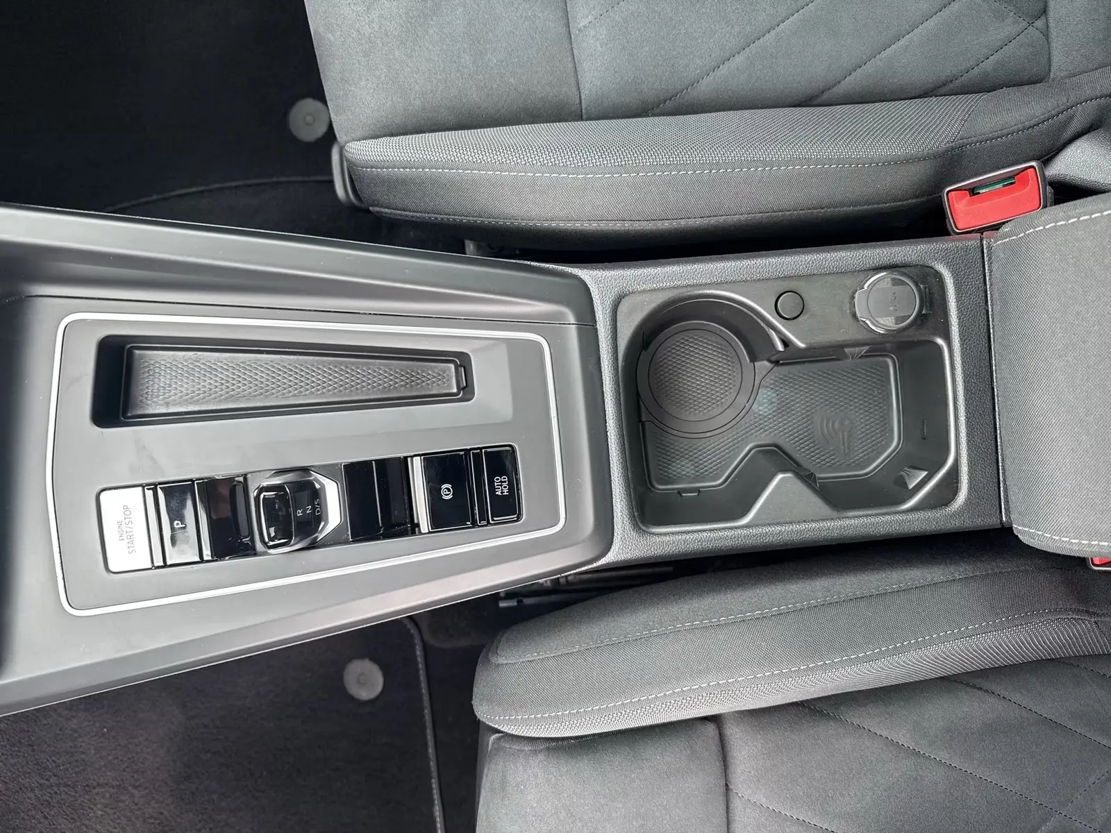 Volkswagen Golf Style 4Motion DSG Matrix – fotka 13