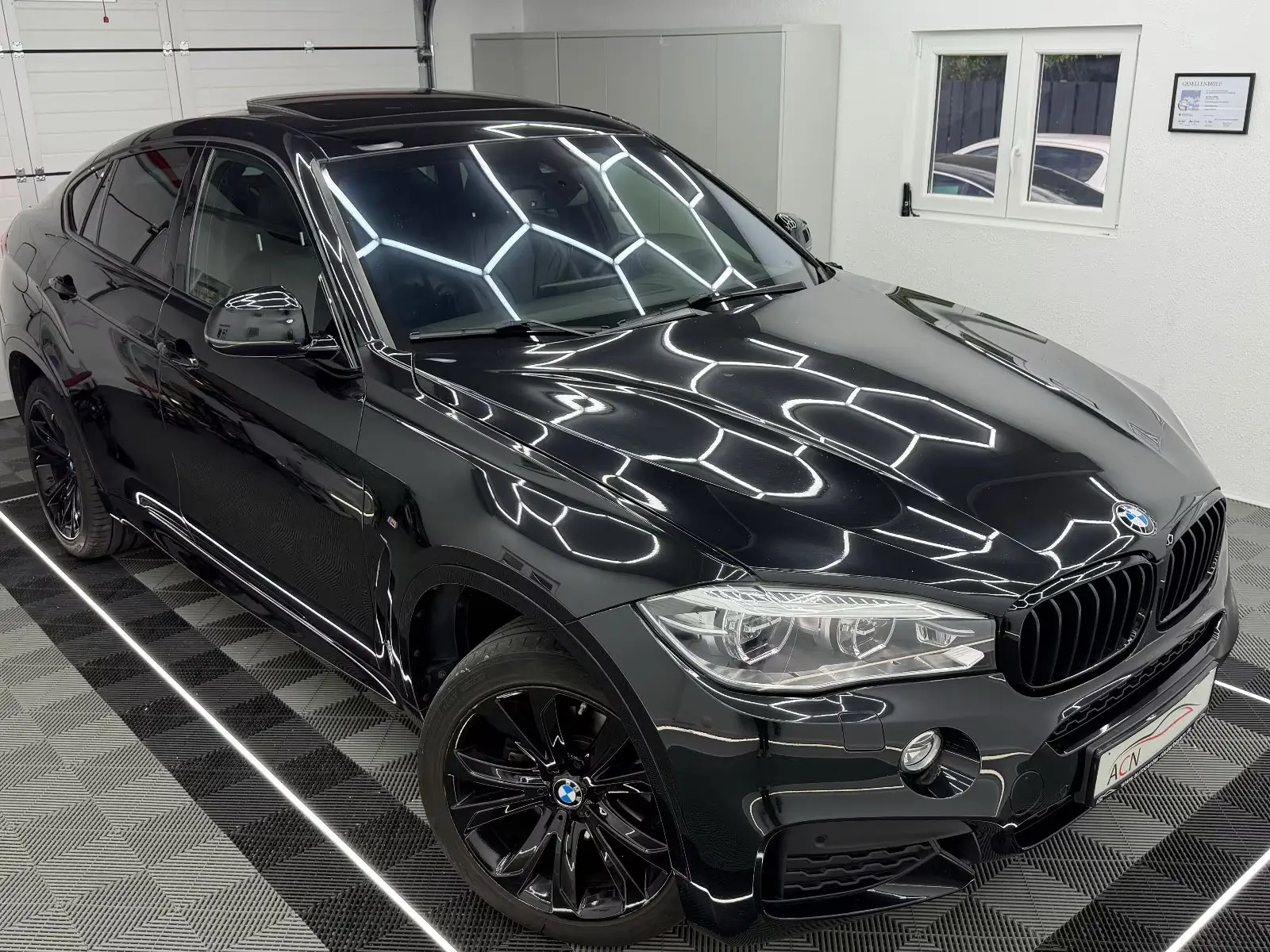 BMW X6 xDrive 30 d M SPORT – fotka 3