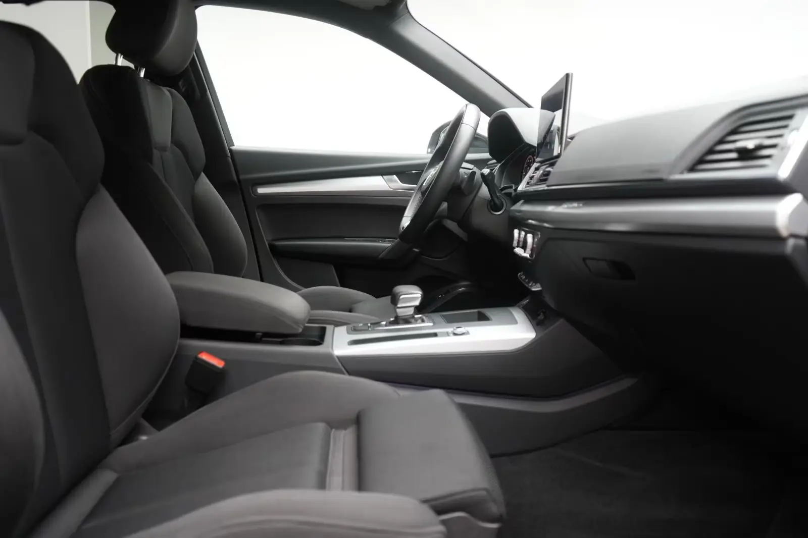 Audi Q5 50 TFSIe quattro S tronic advanced – fotka 11