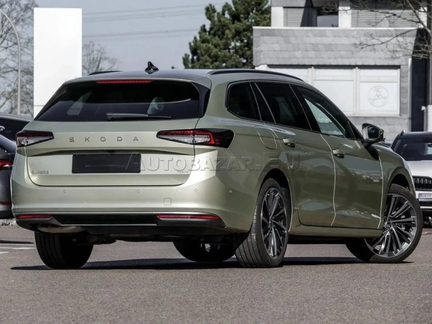 Škoda Superb Combi 2.0 L&K 4X4 – fotka 7