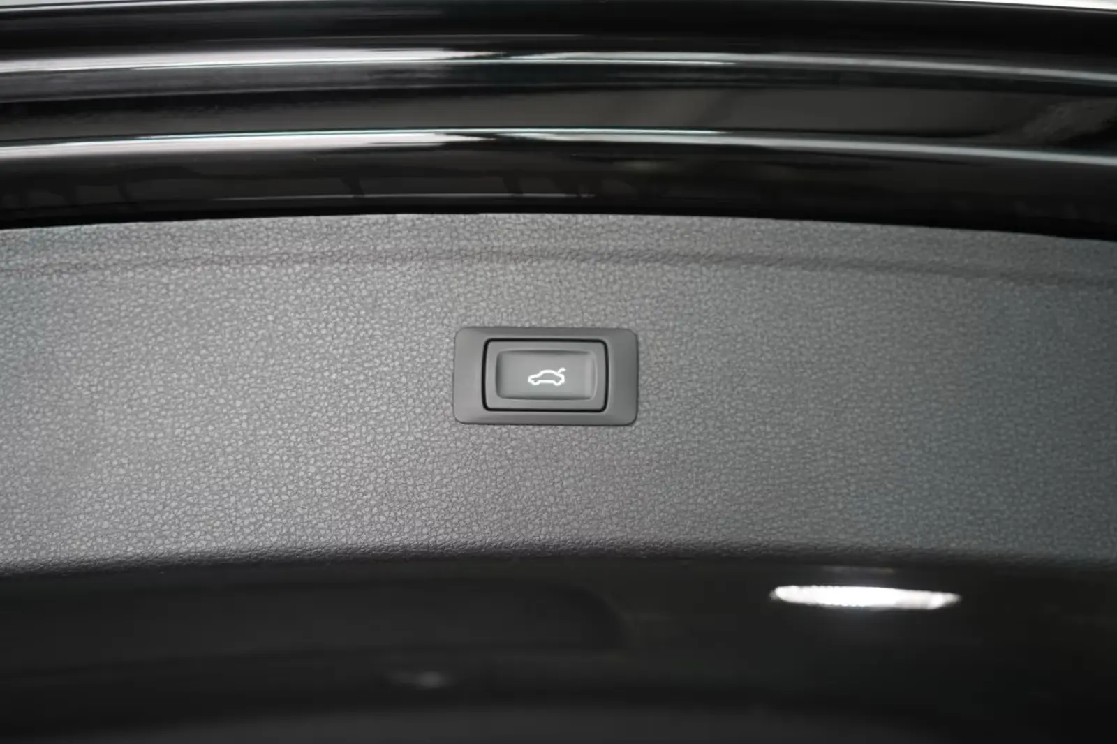 Audi Q5 50 TFSIe quattro S tronic advanced – fotka 22