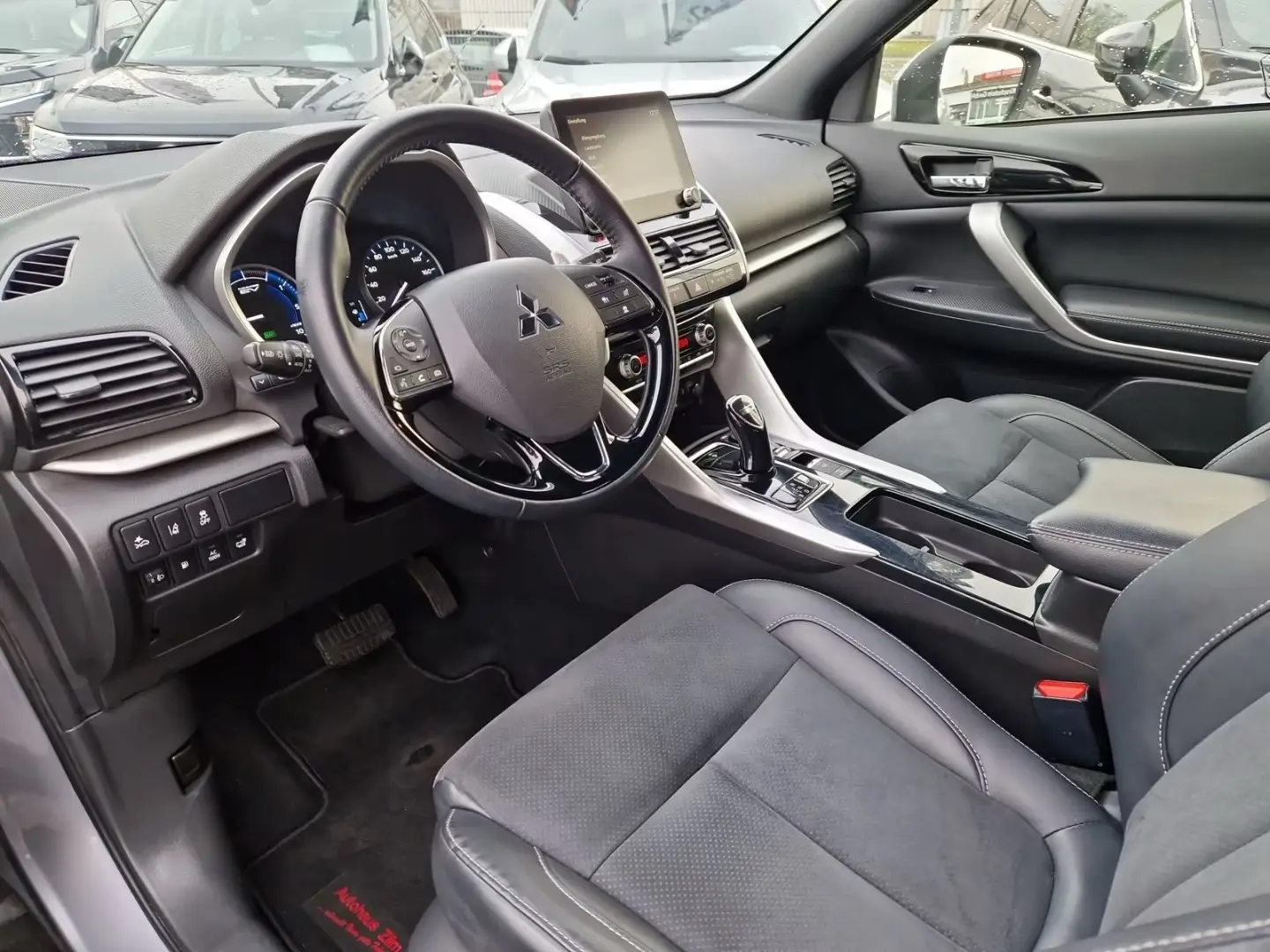 Mitsubishi Eclipse Cross Plug-In Hybrid – fotka 7