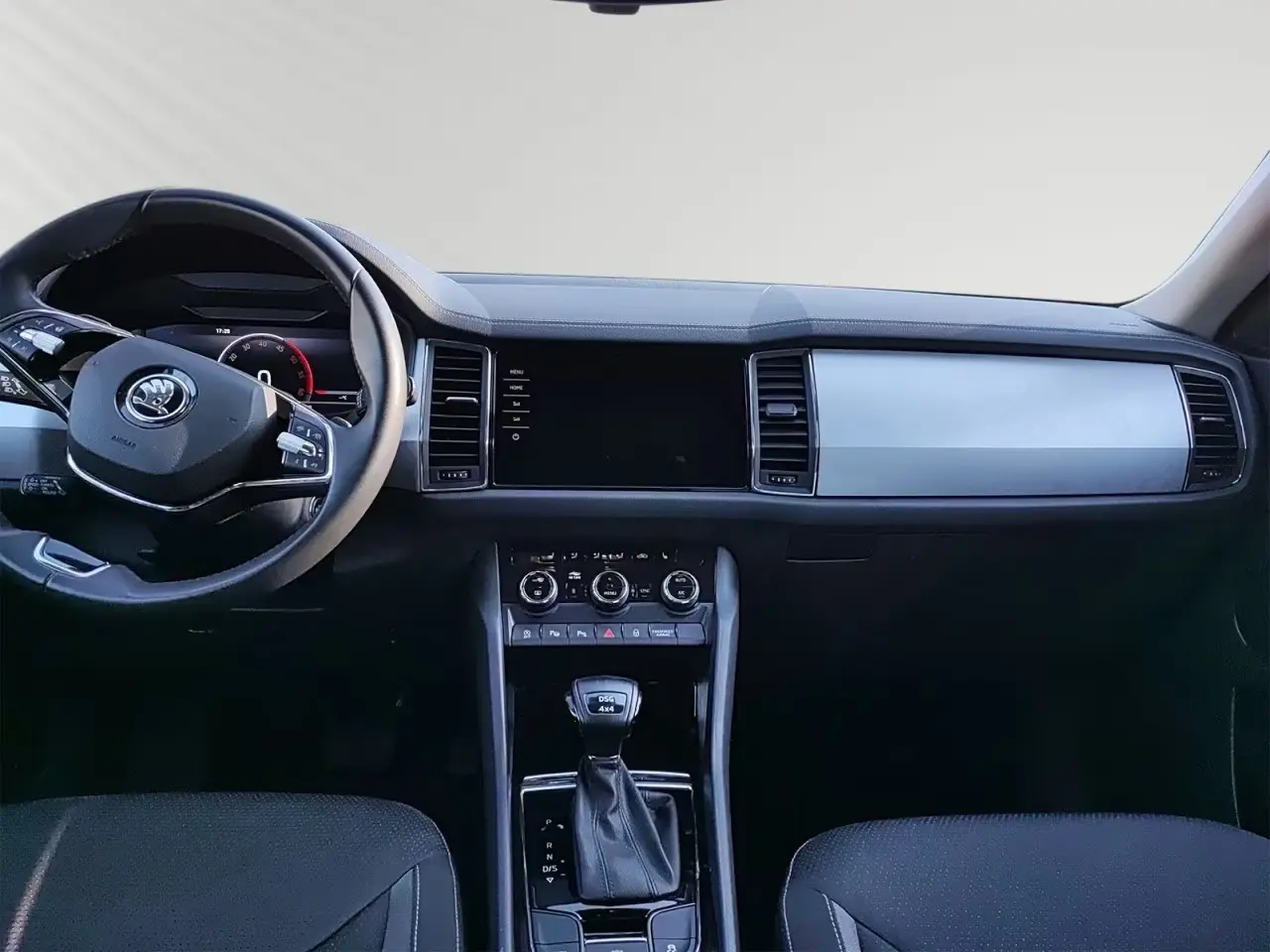 Skoda Kodiaq 2.0 TDI Tour 4x4 – fotka 7